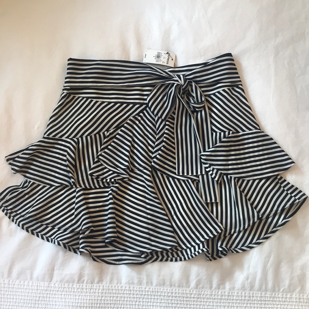 Express mini skirt- Brand New With Tags!